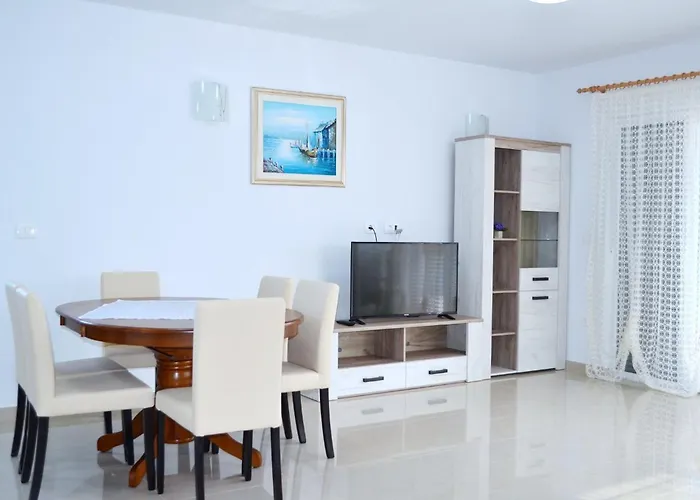 Semesterbostad House Ljubav *